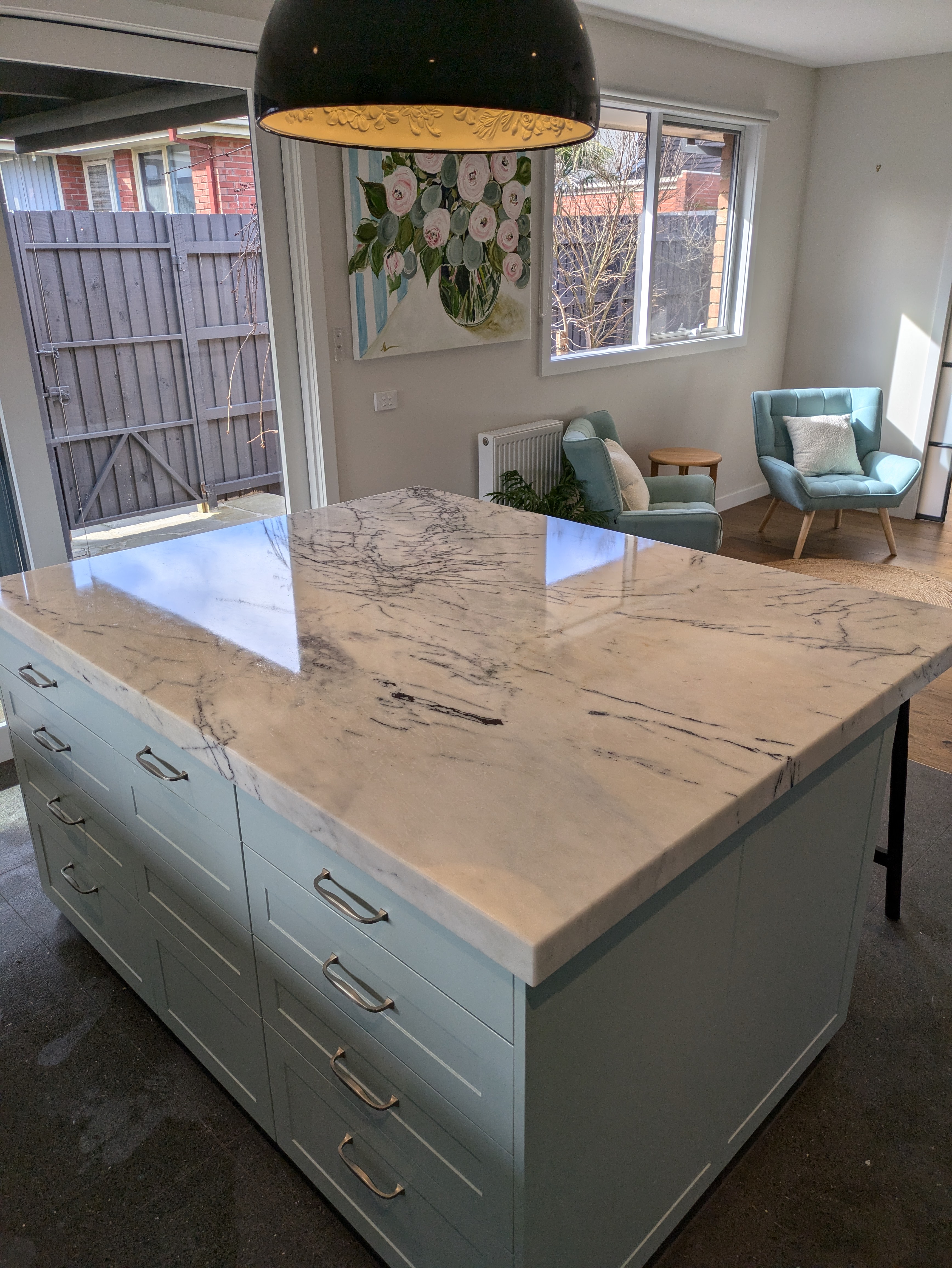 White marble benchtop polished